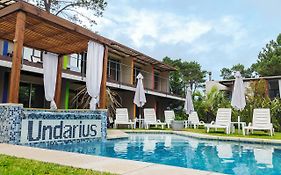 Undarius Hotel
